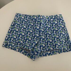 Abercrombie Fitch Rare Vintage 2000s floral shorts pockets Size 4 Coastal